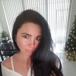 Meet your Posher, Malena